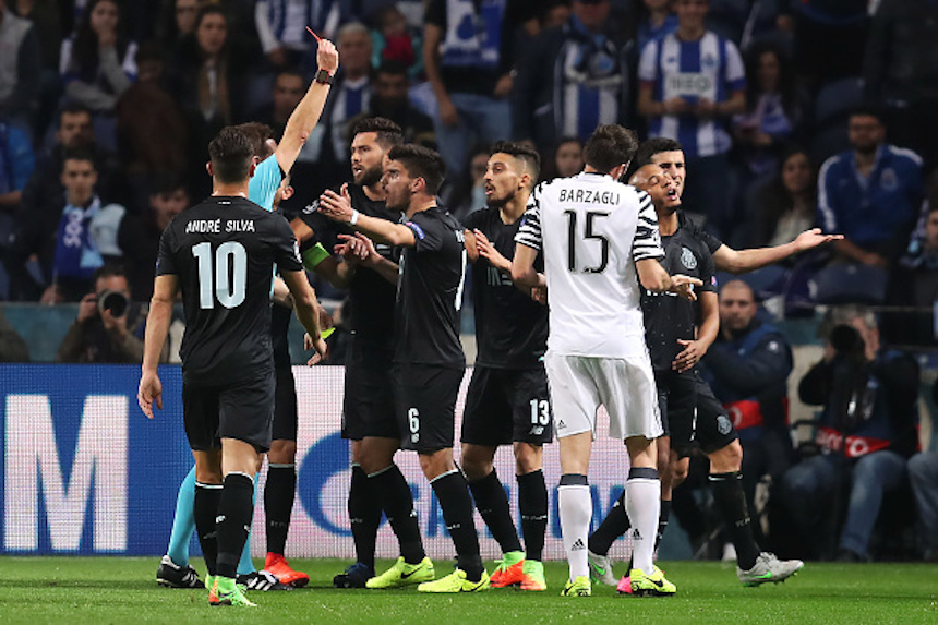 FC Porto v Juventus - UEFA Champions League Round of 16: First Leg