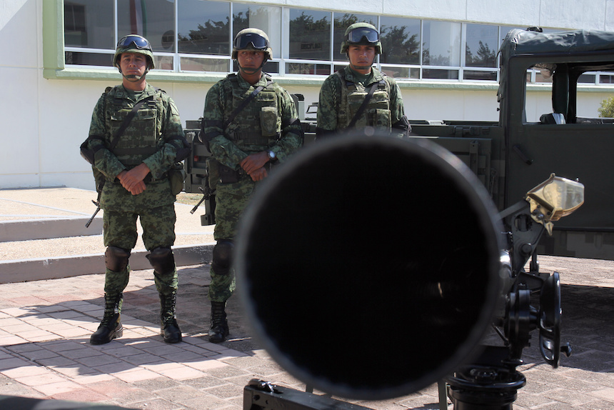 Ley de Seguridad Interior, Ejército Mexicano, LeyGolpista