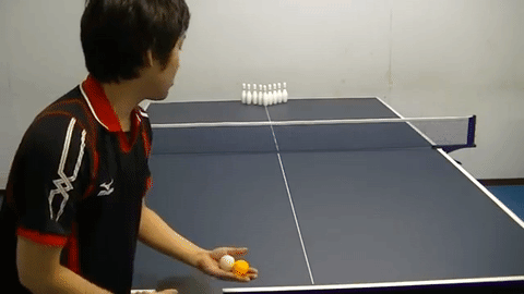 El japonés maestro del ping-pong