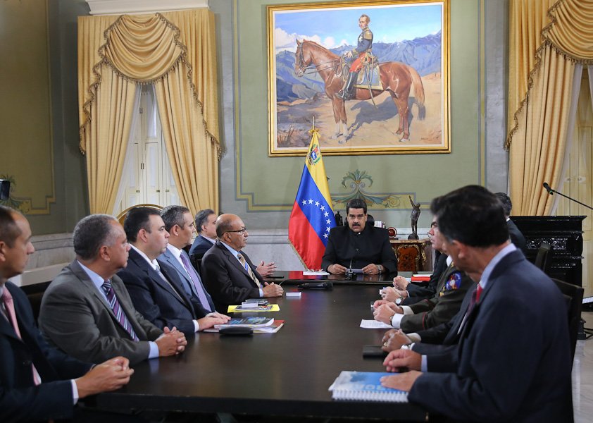 Consejo de Defensa de la Nación de Venezuela en sesión.