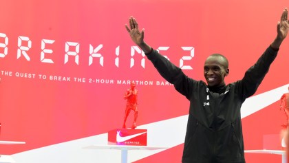 Eliud-Kipchoge corre un maraton en 2 horas