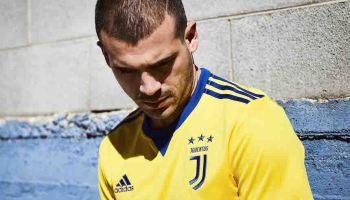 ¿Qué tal el uniforme de visitante de la Juventus?