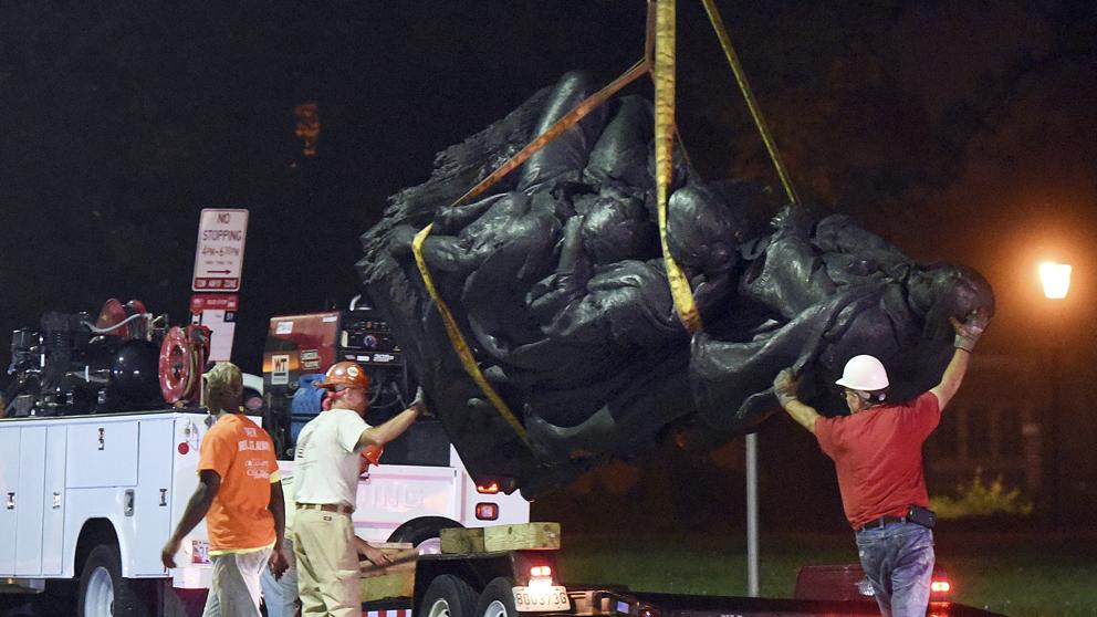 Retiro de estatuas confederadas en Baltimore