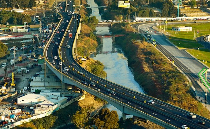OHL sube tarifas en Circuito Exterior Mexiquense y Viaducto Bicentenario