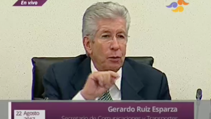 El secretario Gerardo Ruíz Esparza compareció ante el Congreso por socavón Paso Exprés