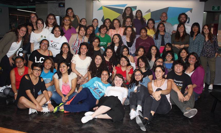Alumnas de cuarta generación de Laboratoria en México