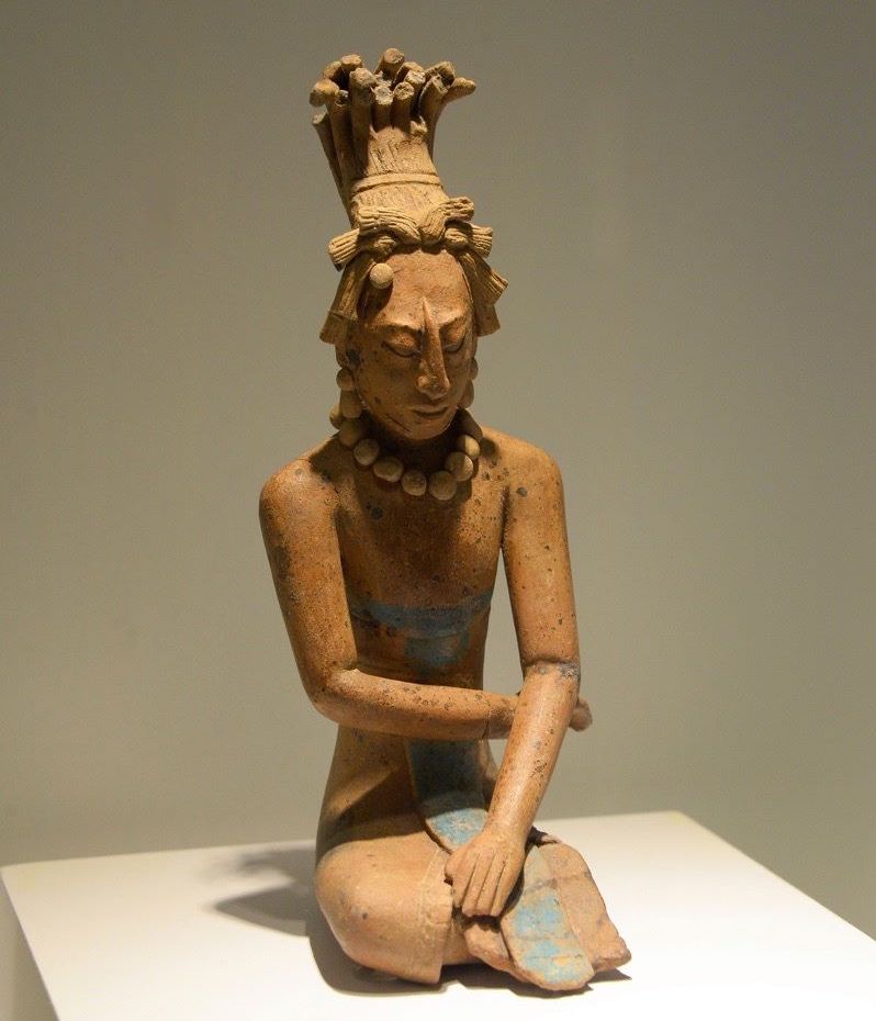estatua maya