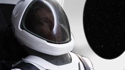 Elon Musk - Traje espacial de SpaceX