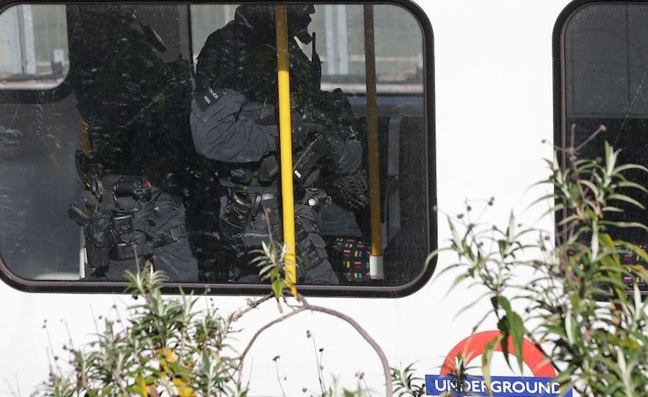 Policía de Londres investigando ataque terrorista