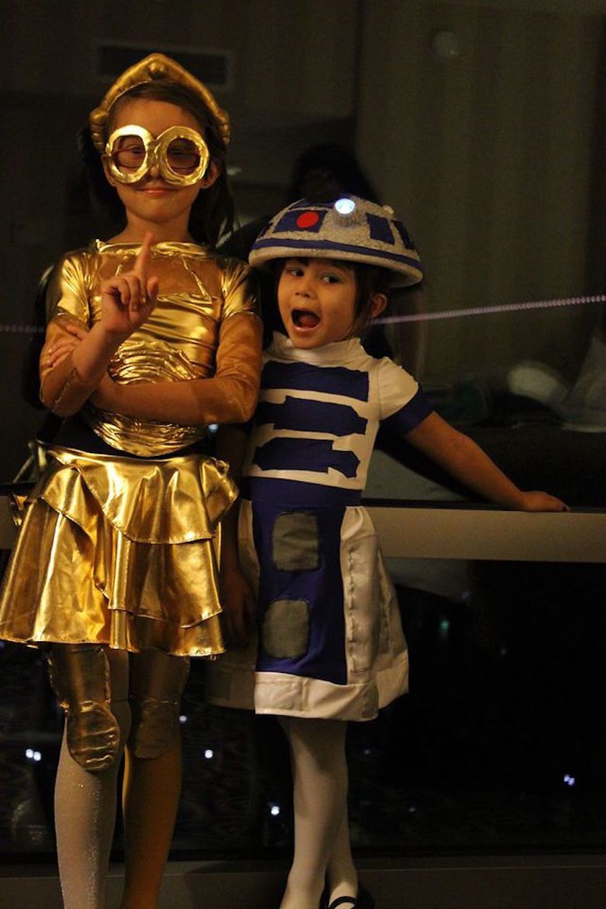 Disfraces para parejas de Halloween - R2-D2 y C3PO
