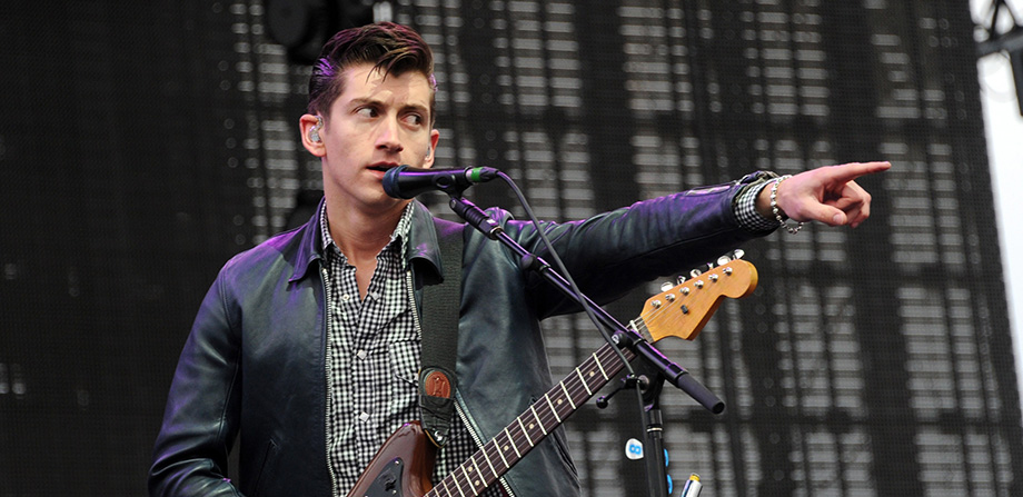 La chaqueta de cuero de Alex Turner será parte del Rock and Roll Hall of Fame