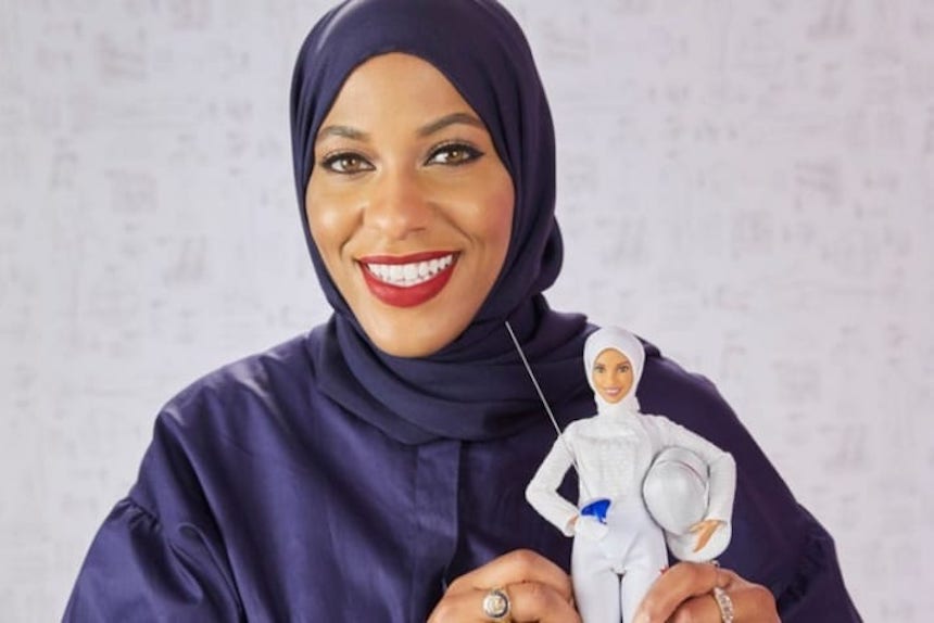 Primera muñeca Barbie con hijab