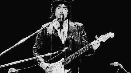 La icónica guitarra setentera de Bob Dylan ya se vendió