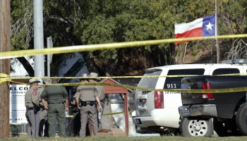 Atentado en Iglesia de Texas deja más de 26 muertos