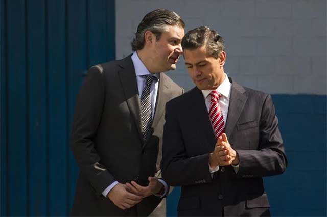 Aurelio Nuño y Enrique Peña Nieto