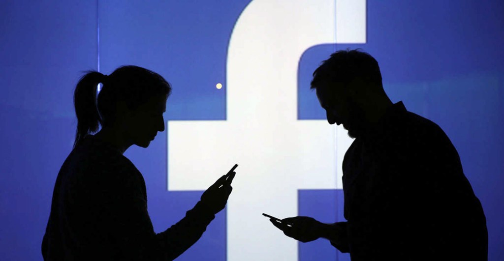 Down, down, baby go down, down: Facebook colapsa en todo el mundo