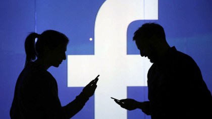 Down, down, baby go down, down: Facebook colapsa en todo el mundo
