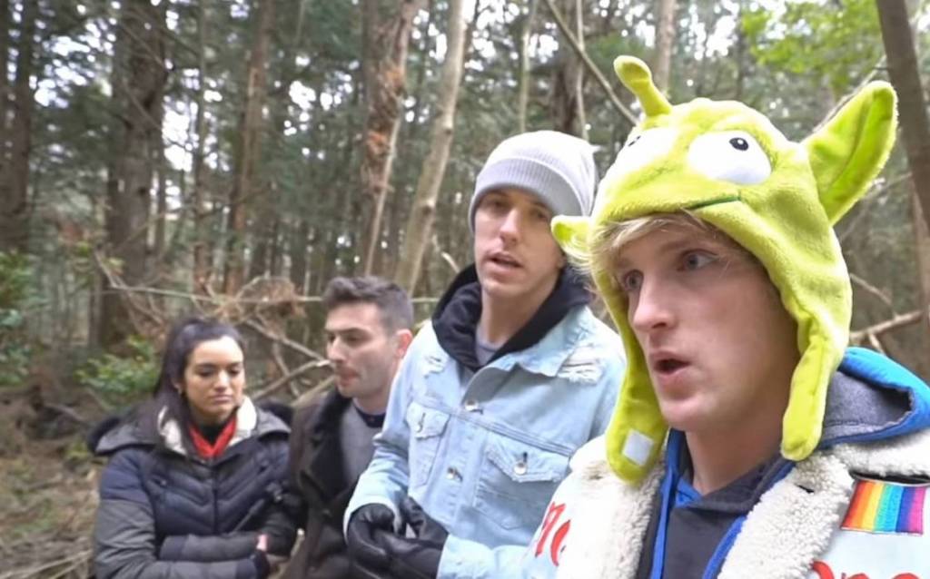 El youtuber Logan Paul grabó a un hombre ahorcado en el bosque de los suicidios en Japón