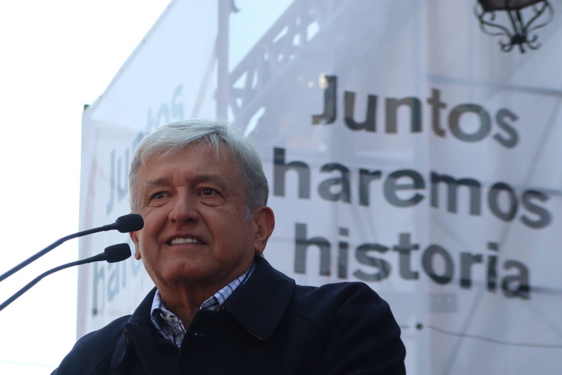 Andrés Manuel López Obrador, precandidato presidencial de Morena