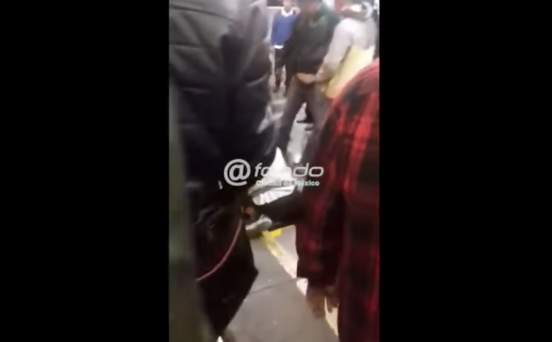 Tratan de linchar a dos presuntos asaltantes en metro San Lázaro