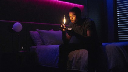 Burn it! Checa el nuevo teaser de ‘Fahrenheit 451’ con Michael B. Jordan