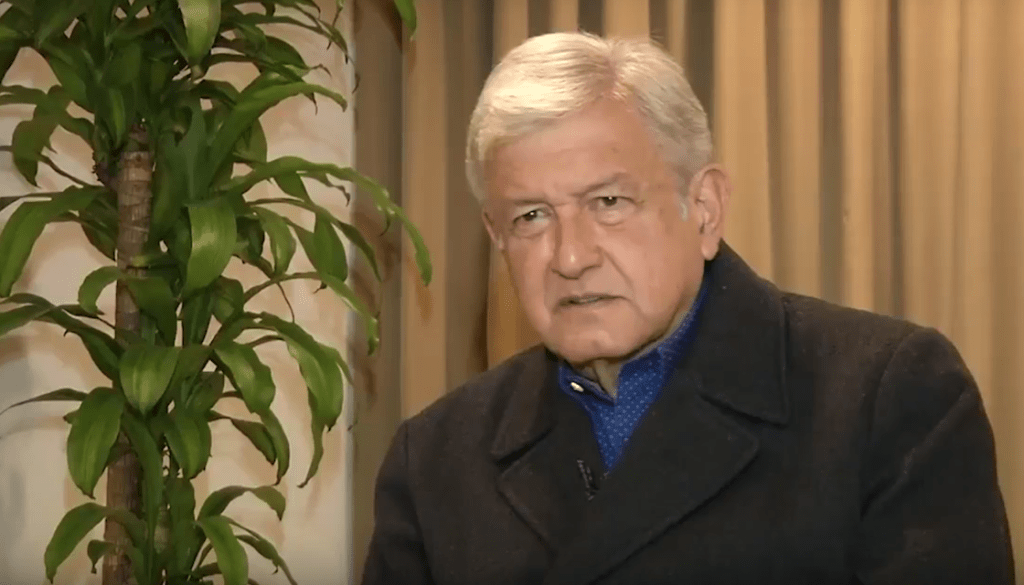 Andrés Manuel López Obrador, precandidato de Morena
