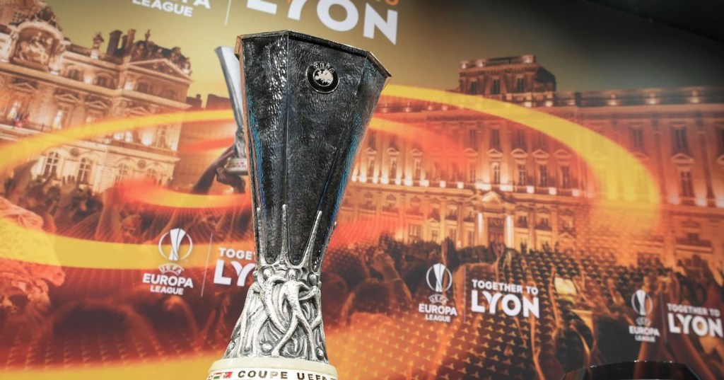 El trofeo de la UEFA Europa League