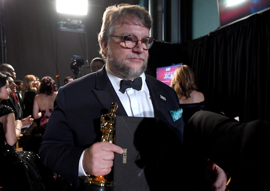 Los candidatos presidenciales felicitan a Guillermo del Toro por su victoria en los Premios Oscar