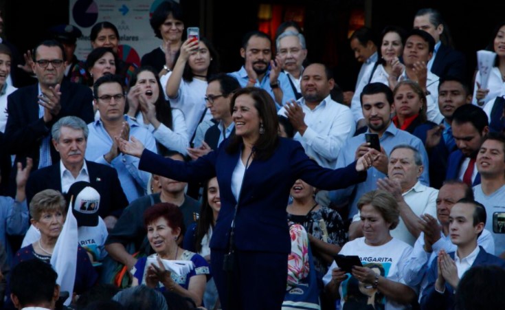 Margarita Zavala, solicitud de registro