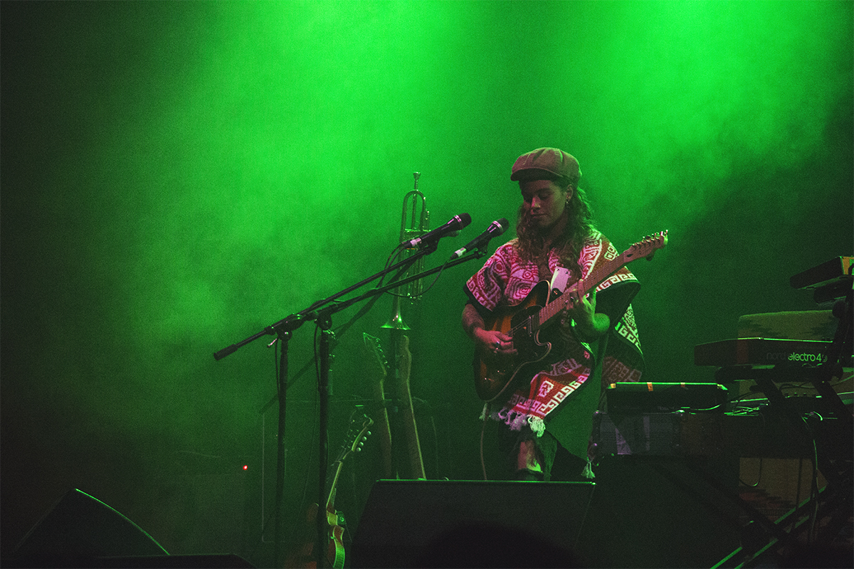 Jungle – Tash Sultana – Minutos com Duda