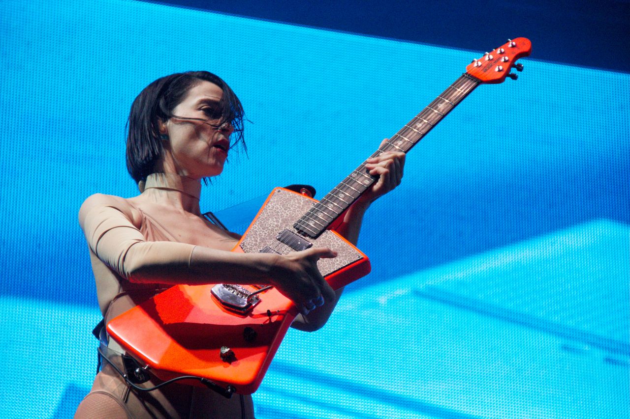 Fotos y setlist de la impresionante presentación de St. Vincent en Ceremonia 2018