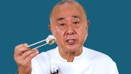La forma correcta de comer sushi explicada por Nobu Matsuhisa