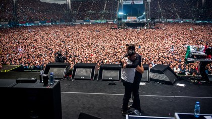 La noche que un fan mexicano le robó el concierto a The Killers