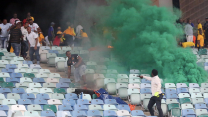 Kaizer-Chiefs-Futbol-Violencia-Sudáfrica