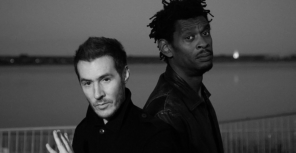 Massive Attack celebra los 20 años de 'Mezzanine' al codificarlo en ADN