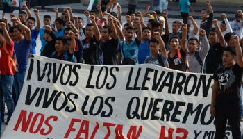 Manifestación Ayotzinapa Chilpancingo