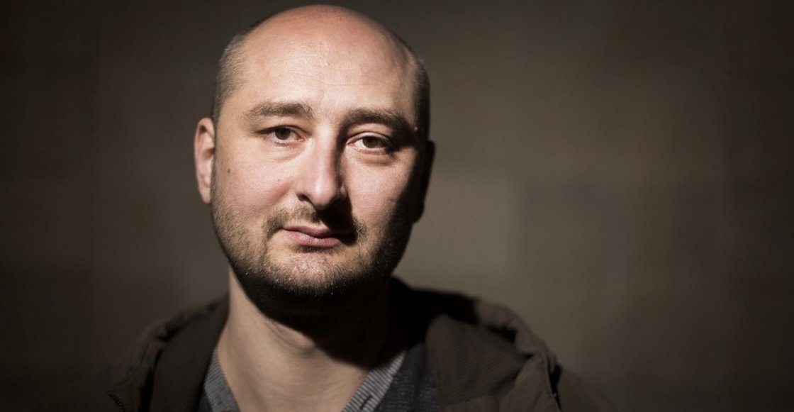 ¿Buenos días? Periodista 'asesinado' en Ucrania, aparece vivo al día siguiente