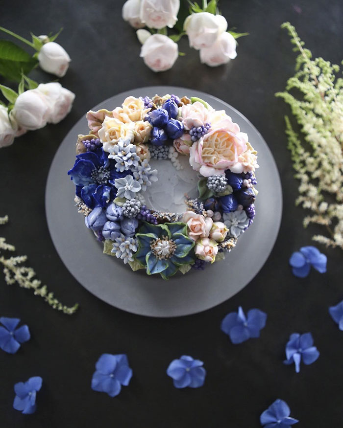 Estos pasteles de flores se ven tan reales que no vas a querer comerlos