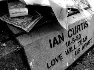 A 38 años de su muerte: Los Unknown Pleasures de Ian Curtis