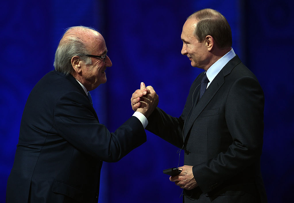 Blatter propone a Irlanda e Inglaterra para mundial del 2030