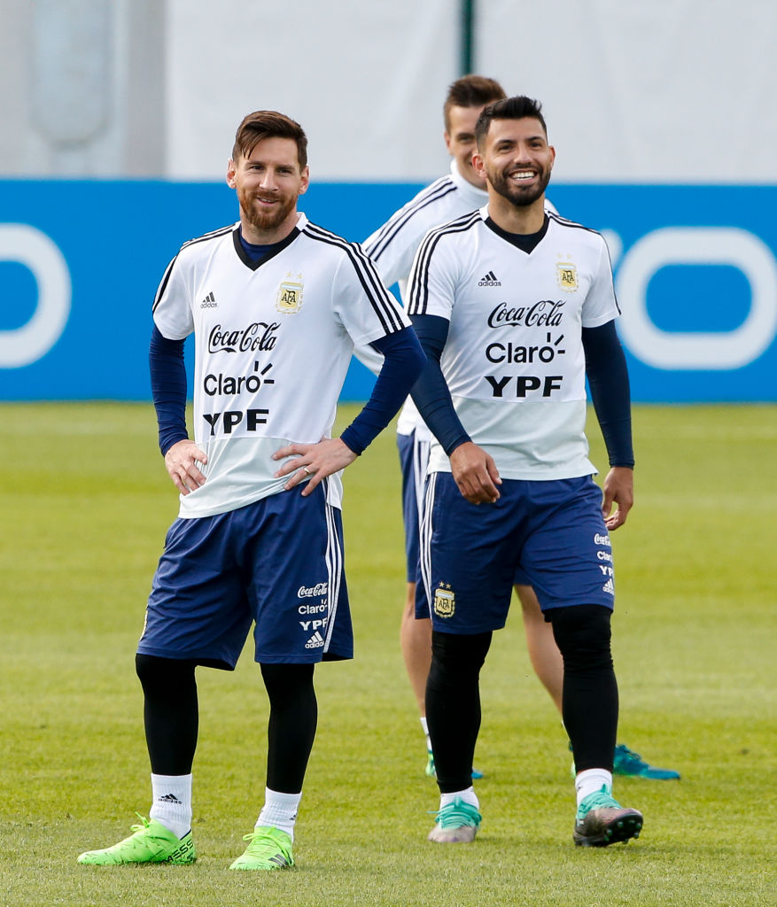 Kun Aguero será titular con Argentina