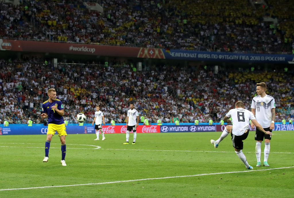 El golazo de Toni Kroos contra Suecia