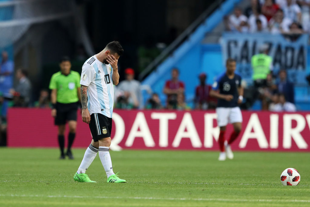 20 fotos de la triste despedida de Lionel Messi de Rusia 2018