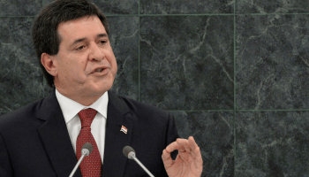 Horacio Cartes presidente de Paraguay renuncia