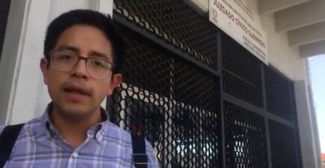 #LeerNoEsDelito: Joven es detenido en el metro por usar biblioteca de las instalaciones