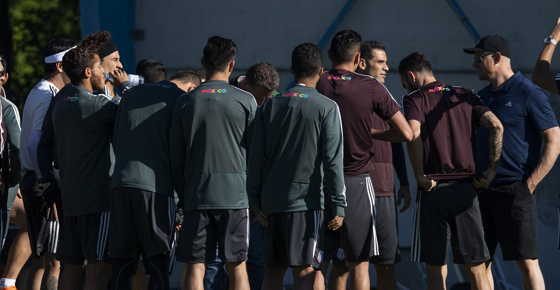 Peter Schmeichel visita al TRI en Dinamarca