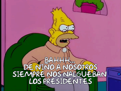 Abuelo SImpson, nalgadas presidentes