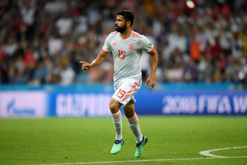 Diego marcó un doblete en el empate de España y Portugal