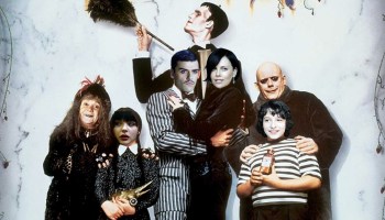 ¡'La Familia Addams' está de regreso con Charlize Theron y Finn Wolfhard!