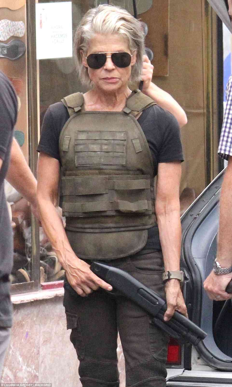 Así se verá Linda Hamilton como "Sarah Connor" en 'Terminator 6' 😱